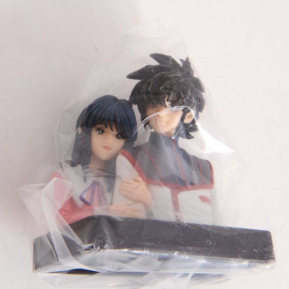 EXTREMELY RARE! HIGHLY-SOUGHT AFTER - Macross Lynn Minmay & Rick Hunter Figure
